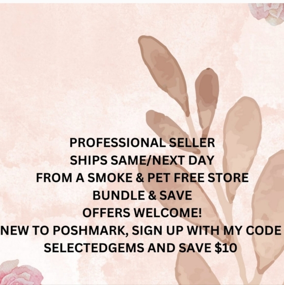 Adrianna Papell Chiffon Printed Halter Gown - Picture 12 of 12